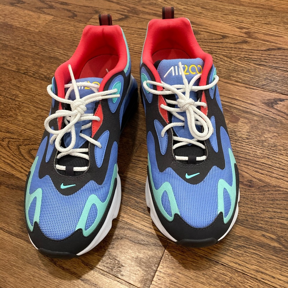 Blue Nike Airmax 200